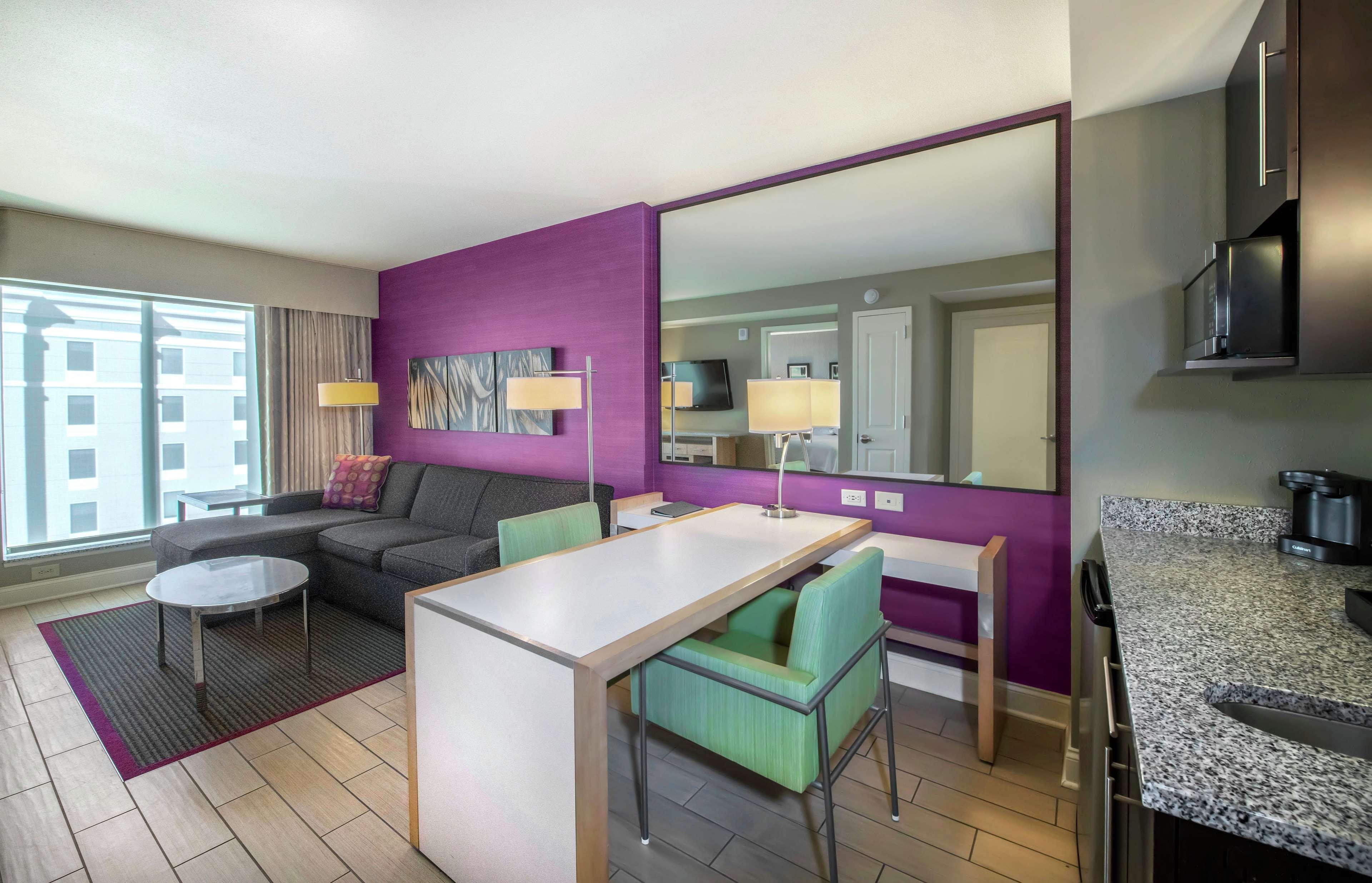 Hotel Embassy By Hilton Durham Airport Brier Creek Raleigh