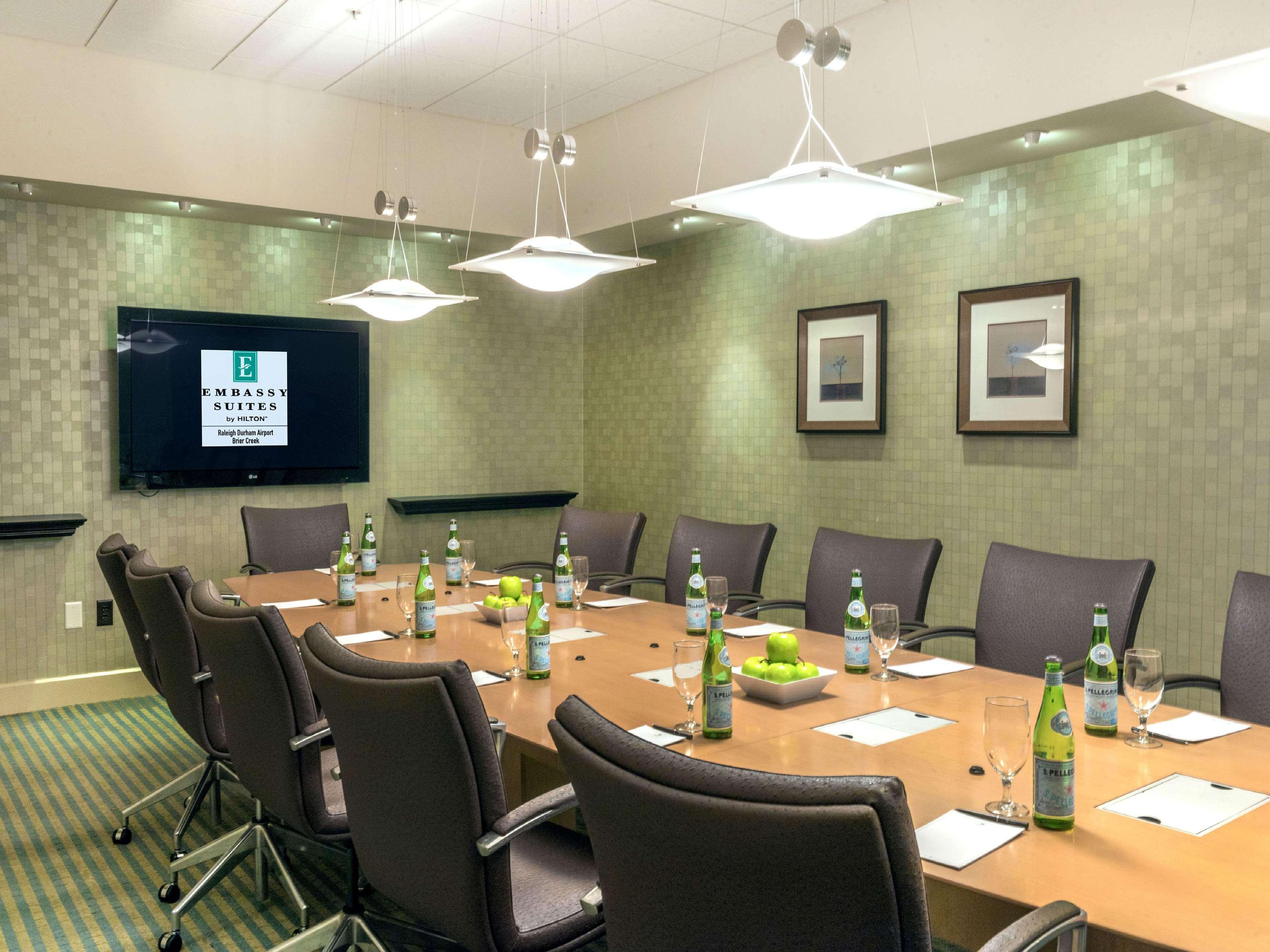 Embassy By Hilton Durham Airport Brier Creek Hotel 4*