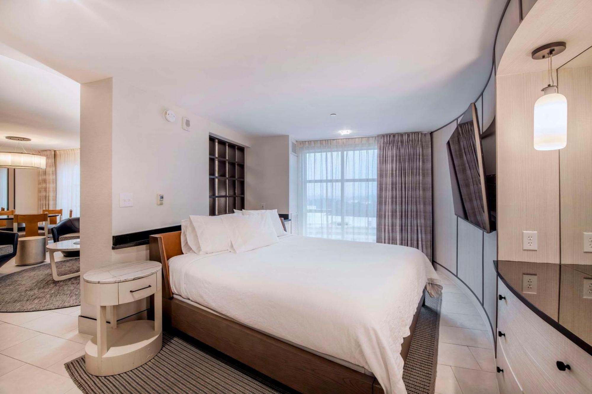 Hotel Embassy By Hilton Durham Airport Brier Creek