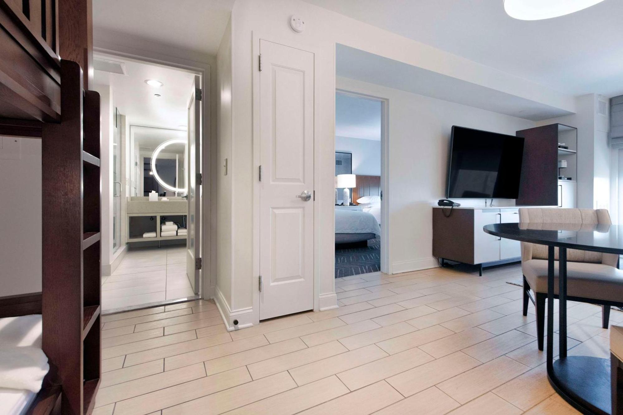 Embassy By Hilton Durham Airport Brier Creek Hotel 4*