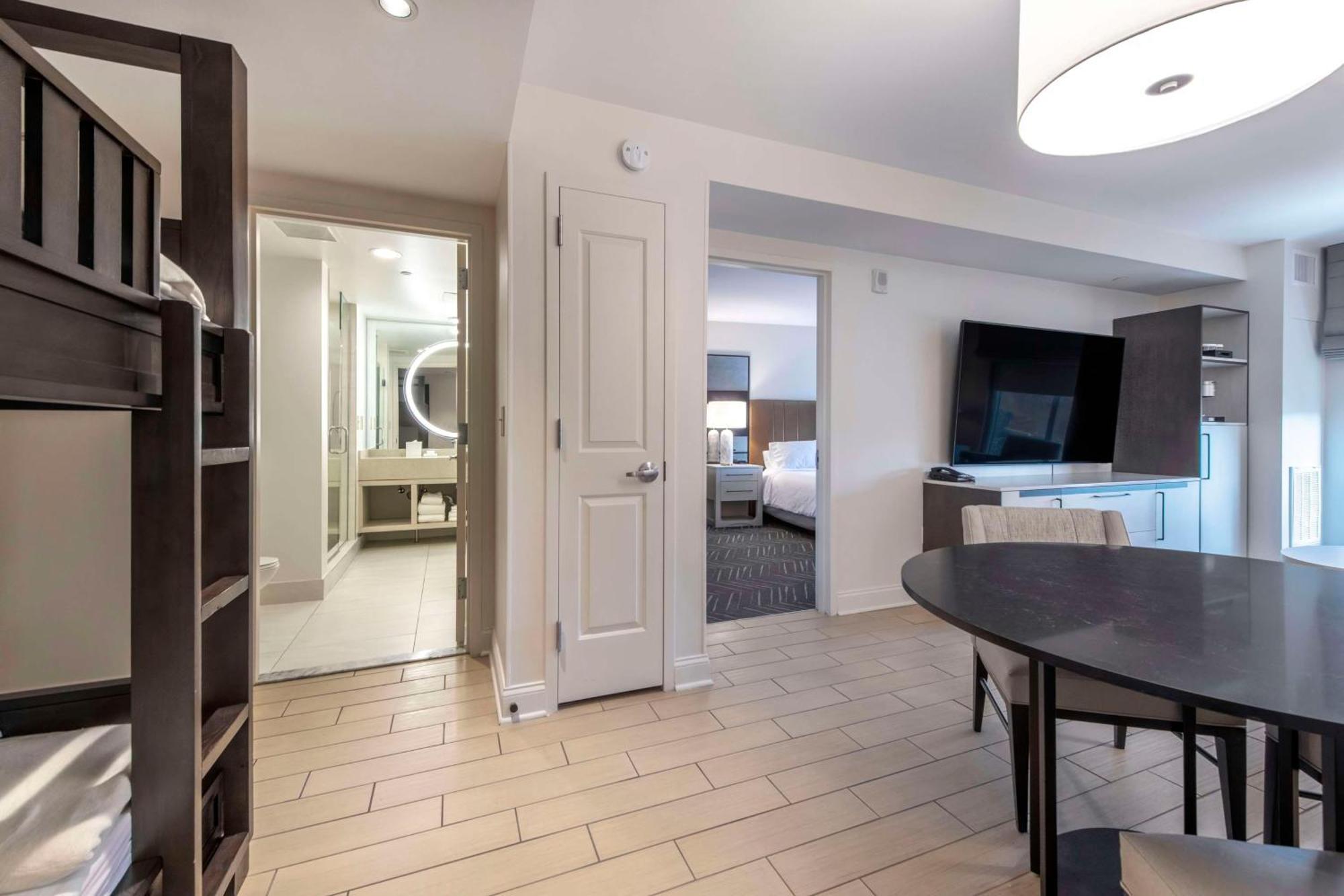 Hotel Embassy By Hilton Durham Airport Brier Creek