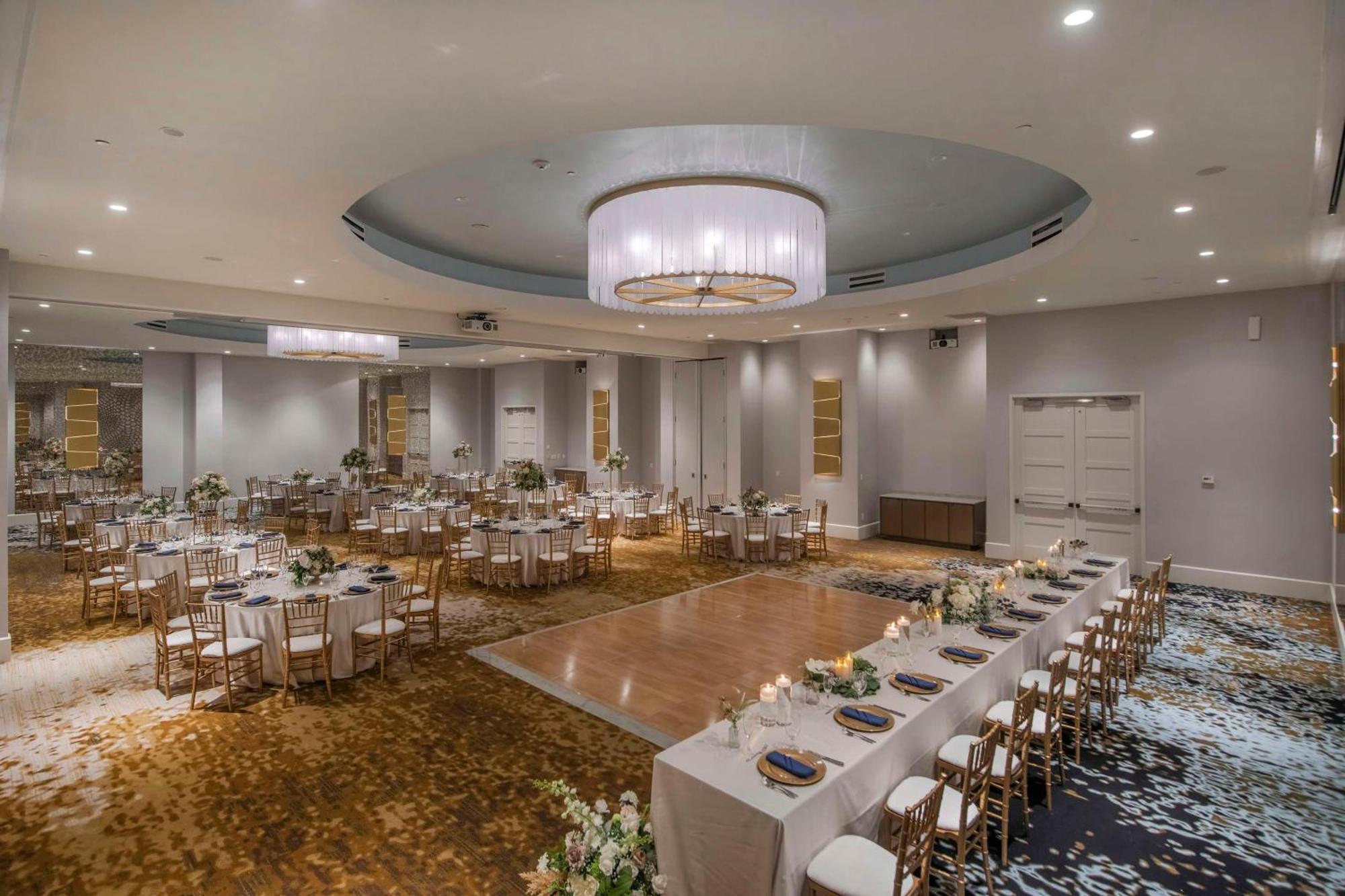 Hotel Embassy By Hilton Durham Airport Brier Creek 4*