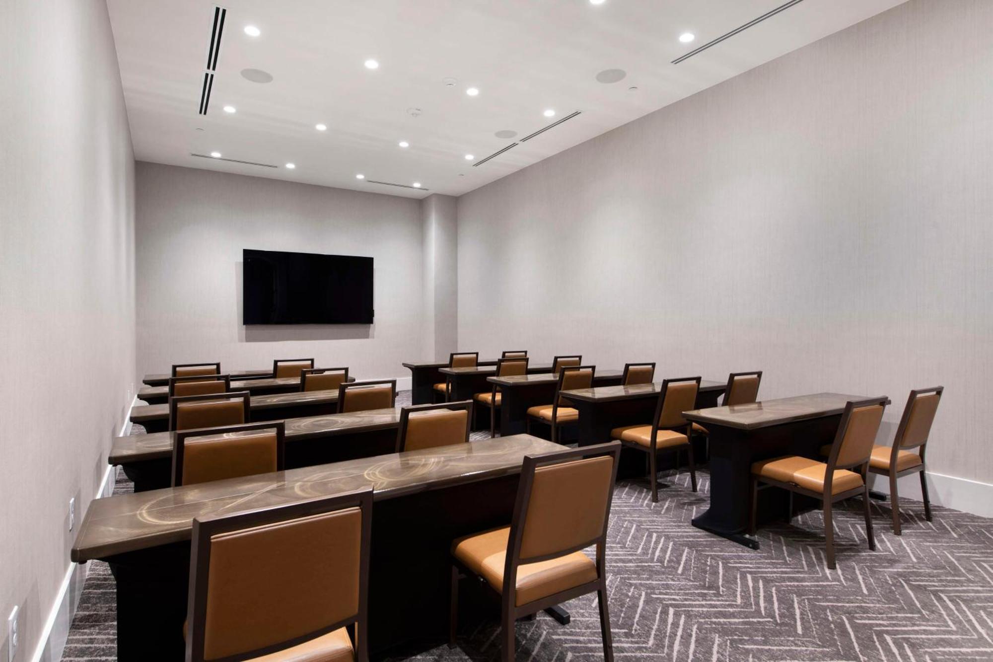 Embassy By Hilton Durham Airport Brier Creek